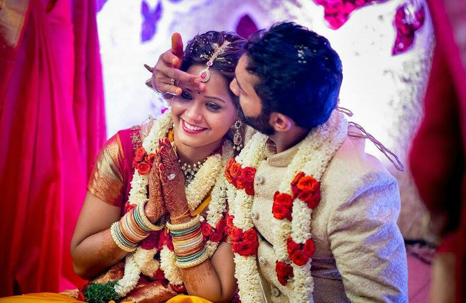 Cricketer Dinesh Karthik and ace squash player Deepika Pallikal Wedding Pictures. Dinesh Karthik wedding,Dinesh Karthik wedding pictures,Dinesh Karthik wedding photos,Dinesh Karthik wedding stills,Dinesh Karthik marriage,Dinesh Karthik marriage pics,Dinesh Karthik marriage images,Dinesh Karthik marriage photos,Dinesh Karthik and Dipika