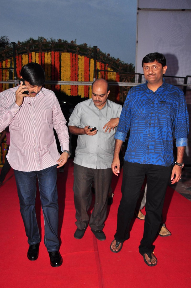 South Indian Actor Mahesh Babu's Srimanthudu Thank You meet function. Mahesh Babu,Mahesh Babu's Srimanthudu Thank You meet function,Srimanthudu Thank You meet function,Srimanthudu,Srimanthudu Thank sucess meet,mahesh babu latest pics,mahesh babu latest images,mahesh babu latest photos,mahesh babu latest pictures