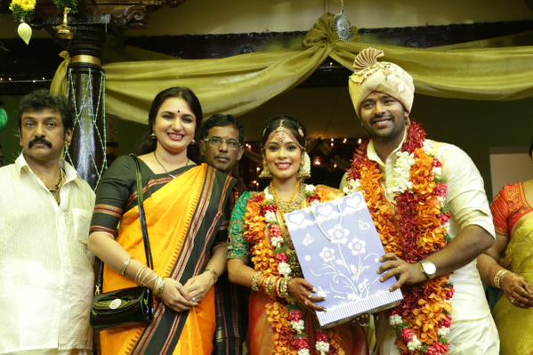 Shanthanu and Keerthi Wedding Pictures. Shanthanu,Shanthanu and Keerthi Wedding Pictures,Shanthanu wedding pictures,Shanthanu wedding pics,Shanthanu wedding images,Shanthanu wedding photos,Shanthanu marriage pics,Shanthanu marriage images,Shanthanu marriage photos,Shanthanu marriage stills