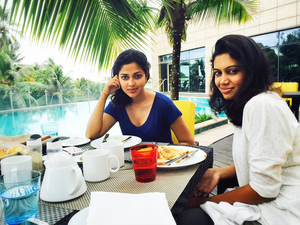 South Indian actress Amala Paul with celebrity stylist Sonya Sandiavo at Crowne Plaza in Kochi. Amala Paul,Amala Paul latest,Amala Paul in ernakulam,Sonya Sandiavo,who is Sonya Sandiavo,Sonya Sandiavo pics,Sonya Sandiavo images,Sonya Sandiavo stills,actress Amala Paul,Amala Paul latest pics,Amala Paul images,Amala Paul latest gallery