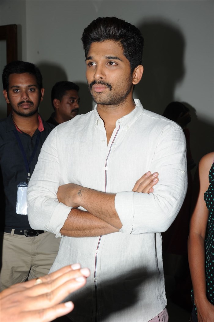 Photos of South Indian Actor Chiranjeevi's 60th Birthday Celebration. Chiranjeevi's 60th Birthday Celebration,Chiranjeevi,Chiranjeevi 60th Birthday Celebration,Chiranjeevi 60th Birthday,Chiranjeevi 60th Birthday party,megastar Chiranjeevi,Chiranjeevi 60th Birthday Celebration pics,Chiranjeevi 60th Birthday Celebration