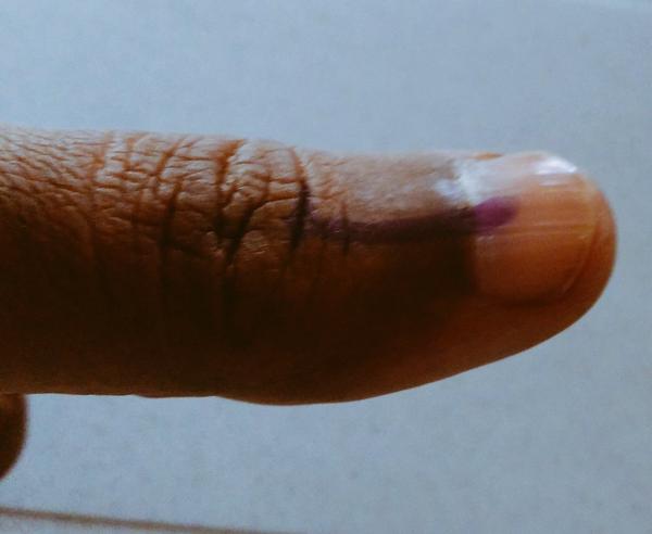 Peoples casting their votes for BBMP Election in Bangalore. BBMP Elections 2015,BBMP Elections,BBMP,vote,bangalore,bbmp bangalore