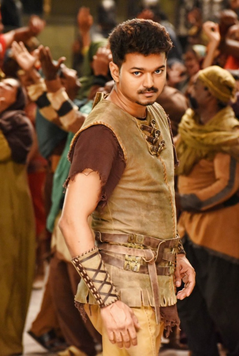Vijay, Sudeep, Shruti Haasan, Hansika Motwani and Sri Devi's stills from Puli Movie. Vijay,Sudeep,Shruti Haasan,Hansika Motwani,Sridevi,sridevi kapoor,ilayathalapathy,ilayathalapathy vijay,Puli Movie Stills,Puli Movie pics,Puli Movie images,Puli Movie photos,Puli Movie stills,Puli Movie pictures