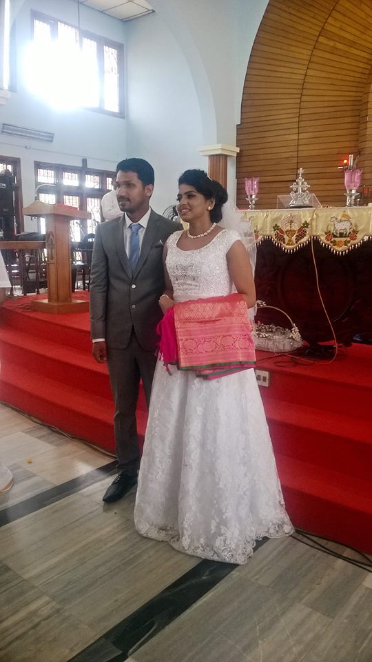Listin Stephen marries Benitta on Saturday, 22 August. Listin Stephen,Listin Stephen wedding photos,Listin Stephen marriage,Listin Stephen marries benitta