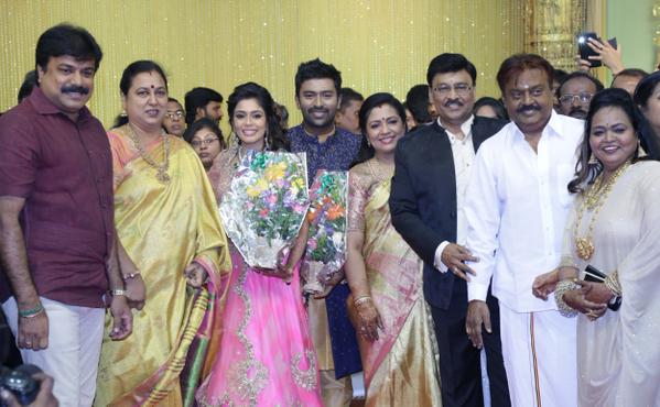 Actor Shanthanu and Keerthi Wedding Reception Pictures. Shanthanu and Keerthi Wedding Reception,Shanthanu and Keerthi Reception,Shanthanu Wedding Reception,Shanthanu and Keerthi,Shanthanu,Keerthi,Shanthanu Reception,Shanthanu marriage Reception,Vijay,Rajinikanth,Vijayakanth