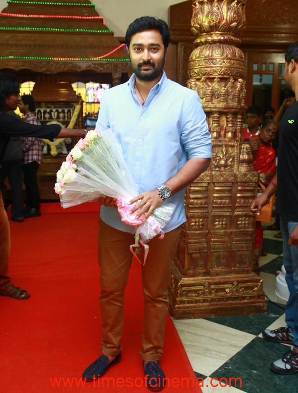 Actor Shanthanu and Keerthi Wedding Reception Pictures. Shanthanu and Keerthi Wedding Reception,Shanthanu and Keerthi Reception,Shanthanu Wedding Reception,Shanthanu and Keerthi,Shanthanu,Keerthi,Shanthanu Reception,Shanthanu marriage Reception,Vijay,Rajinikanth,Vijayakanth