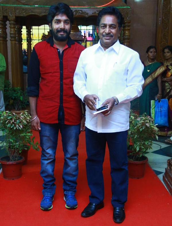 Actor Shanthanu and Keerthi Wedding Reception Pictures. Shanthanu and Keerthi Wedding Reception,Shanthanu and Keerthi Reception,Shanthanu Wedding Reception,Shanthanu and Keerthi,Shanthanu,Keerthi,Shanthanu Reception,Shanthanu marriage Reception,Vijay,Rajinikanth,Vijayakanth