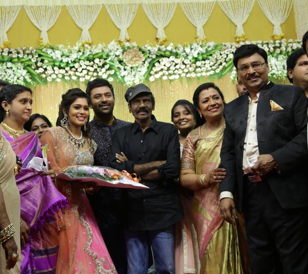 Actor Shanthanu and Keerthi Wedding Reception Pictures. Shanthanu and Keerthi Wedding Reception,Shanthanu and Keerthi Reception,Shanthanu Wedding Reception,Shanthanu and Keerthi,Shanthanu,Keerthi,Shanthanu Reception,Shanthanu marriage Reception,Vijay,Rajinikanth,Vijayakanth
