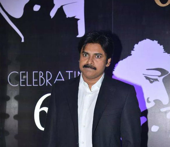 South Indian Actor Pawan Kalyan greets elder brother Chiranjeevi on 60th birthday. Pawan Kalyan,Chiranjeevi on 60th birthday,Chiranjeevi 60th birthday,Chiranjeevi 60th birthday celebration,Chiranjeevi,actor Pawan Kalyan,Pawan Kalyan latest pics,Pawan Kalyan latest images,Pawan Kalyan latest photos,Pawan Kalyan latest pictures