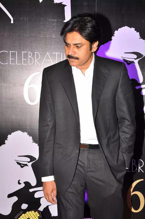 South Indian Actor Pawan Kalyan greets elder brother Chiranjeevi on 60th birthday. Pawan Kalyan,Chiranjeevi on 60th birthday,Chiranjeevi 60th birthday,Chiranjeevi 60th birthday celebration,Chiranjeevi,actor Pawan Kalyan,Pawan Kalyan latest pics,Pawan Kalyan latest images,Pawan Kalyan latest photos,Pawan Kalyan latest pictures