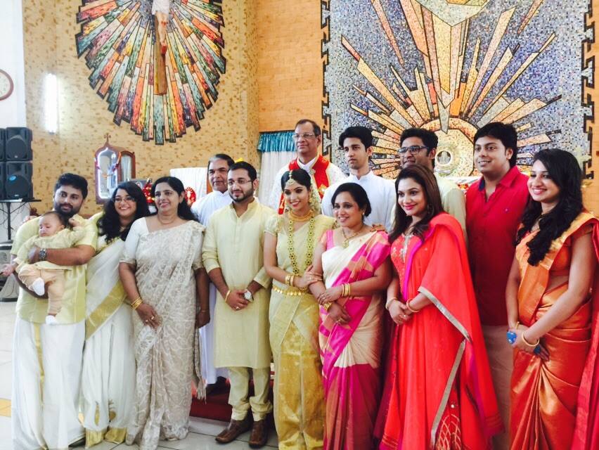 South Indian actress Muktha has been engaged to singer Rimi Tomy's brother Rinku Tomy. Muktha engagement photos,muktha engagement stills,muktha rinku tomy engagement,rimi tomy brother engagement,rimi tomy brother engagement photos