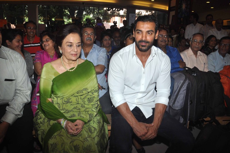 Photos of Bollywood Actor John Abraham and Asha Parekh unveil Chandrakant Patel's book 4th Dimension Architecture. John Abraham,Asha Parekh,Chandrakant Patel's book 4th Dimension Architecture,John Abraham and Asha Parekh,John Abraham latest pics,John Abraham latest images,John Abraham latest photos,John Abraham latest pictures,John Abraham latest stills,John Abra