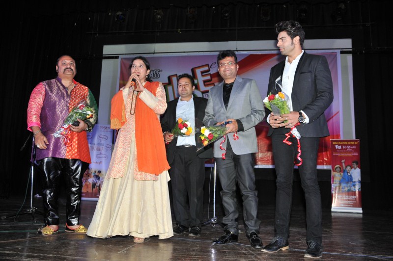 Photos of Celebs at Megh Malhar 2015. Megh Malhar 2015,Megh Malhar,Celebs at Megh Malhar 2015,Megh Malhar 2015 pics,Aneel Murarka,Kavita Seth,Ravindra Jain,Leslie Lewis,Roop Kumar Rathod,Sonali Rathod,Vipul Roy
