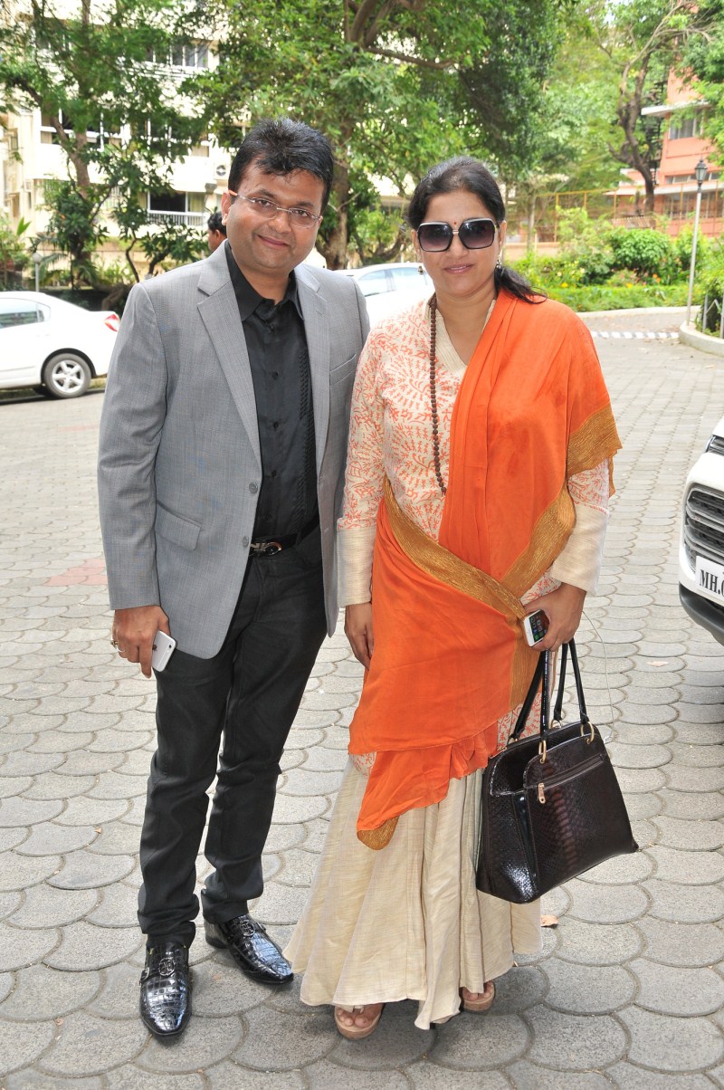 Photos of Celebs at Megh Malhar 2015. Megh Malhar 2015,Megh Malhar,Celebs at Megh Malhar 2015,Megh Malhar 2015 pics,Aneel Murarka,Kavita Seth,Ravindra Jain,Leslie Lewis,Roop Kumar Rathod,Sonali Rathod,Vipul Roy