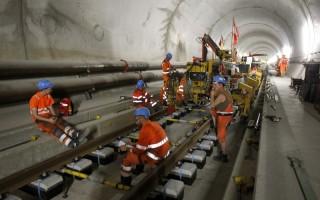 World's longest tunnel,World's longest tunnel under Swiss Alps,tunnel under Swiss Alps,Tunnel through the Alps,Gotthard Base Tunnel,World's Longest Tunnel Drilled Under Swiss Alps,tunnel,longest tunnel