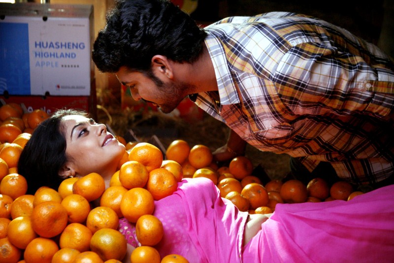 Ballala Deva is an upcoming Telugu Movie, Directed by Ezhil and Music composed by D. Imman. Actor Vimal and Actress Bindu Madhavi in the lead role. Ballala Deva,telugu movie Ballala Deva,Vimal,Bindu Madhavi,Ballala Deva Movie Stills,Ballala Deva Movie pics,Ballala Deva Movie images,Ballala Deva Movie photos,Ballala Deva Movie pictures