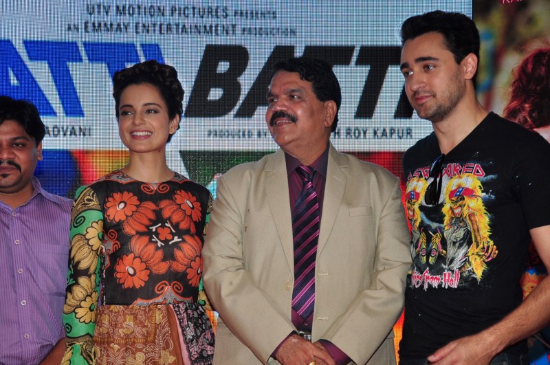 Photos of Bollywood Actor Imran Khan and Kangana Ranaut promote 'Katti Batti' at MMK College Kangana Ranaut,Imran Khan,Katti Batti,Katti Batti movie promotion,Katti Batti movie promotion at MMK College,Imran and Kangna