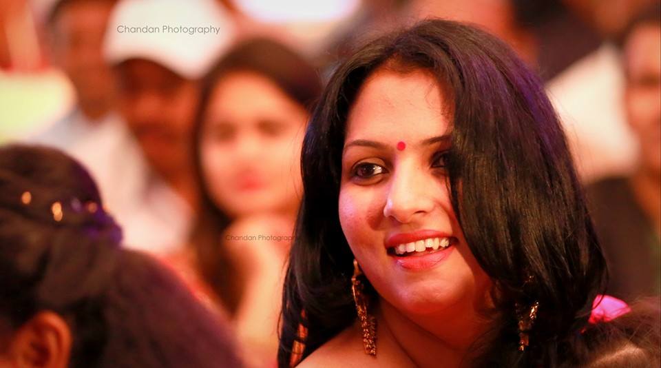Photos of Shivarajkumar's Daughter Nirupama Mehendi? Cermnoy. Shivarajkumar,Sri Murali,Puneeth Rajkumar,Ambareesh,actor Shivarajkumar,Shivarajkumar daughter wedding,Shivarajkumar daughter marriage,Shivarajkumar's Daughter Nirupama Mehendi Cermnoy,Nirupama Mehendi Cermnoy