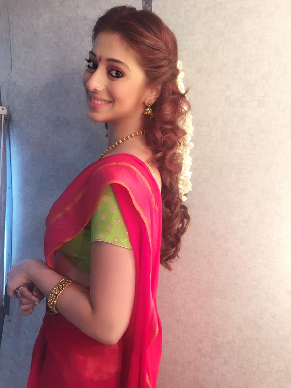 South Indian Actress Raai Laxmi stills from Sowkarpettai Movie. Raai Laxmi,lakshmi rai,Raai Laxmi in Sowkarpettai Movie,Sowkarpettai,Sowkarpettai movie stills,Sowkarpettai movie pics,Sowkarpettai movie images,Sowkarpettai movie photos