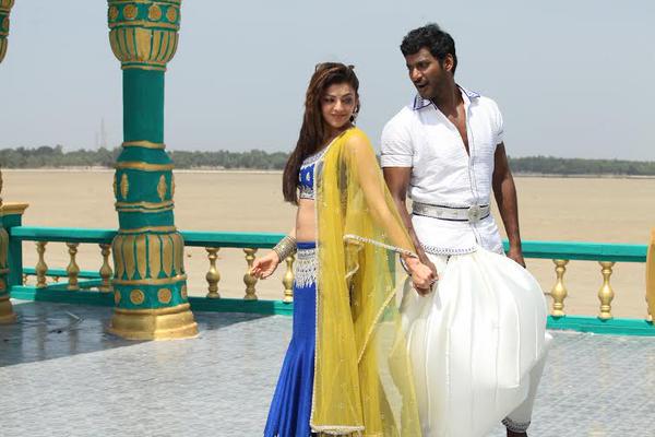 Actor Vishal and Actress Kajal Agarwal stills from Paayum Puli Movie. Vishal,Kajal Agarwal,Vishal and Kajal Agarwal,Paayum Puli,Paayum Puli Movie stills,Paayum Puli Movie pics,Paayum Puli Movie images,Paayum Puli Movie photos,Paayum Puli Movie pictures