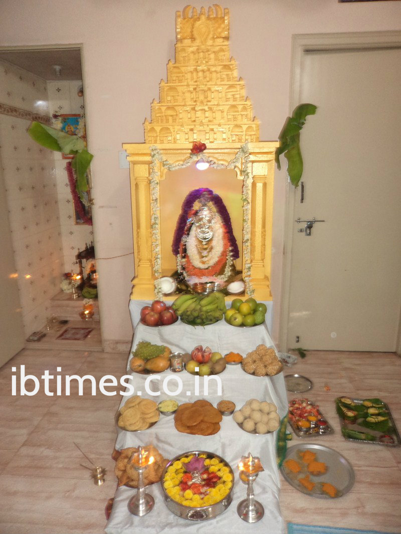 Varalakshmi Vrata is a festival to propitiate the goddess Lakshmi, the consort of Vishnu, one of the Hindu Trinity. Varalakshmi,Varalakshmi Vratam,Varalakshmi festival,Varalakshmi 2015,god Lakshmi,Varalakshmi festival wishes,Varalakshmi festival pictures,Varalakshmi festival pics,Varalakshmi festival images,Varalakshmi festival celebrations,Varamahalakshmi,Varamahalaks