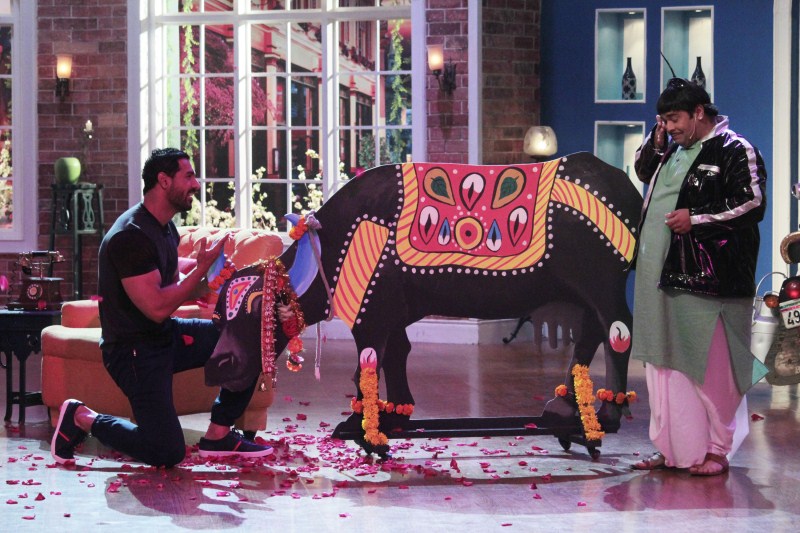 Photos of Bollywood Actress Shruti Haasan, Actor Anil Kapoor and John Abraham on the sets of Comedy Nights with Kapil. Shruti Haasan,Anil Kapoor,John Abraham,Comedy Nights with Kapil,Kapil Sharma,Comedy Nights with Kapil on the sets