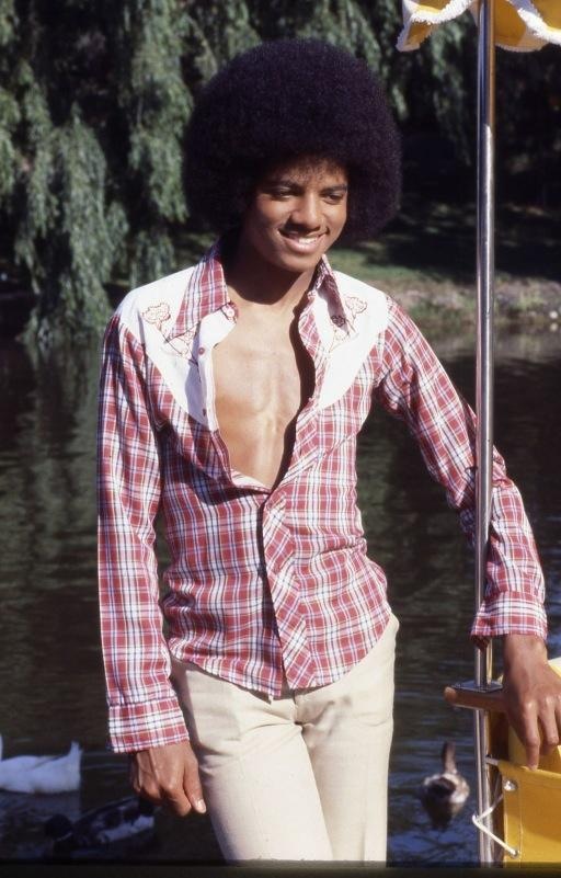 Here are some rare pictures of Michael Jackson. Michael Jackson,happy birthday Michael Jackson,Michael Jackson rare pics,Michael Jackson rare images,Michael Jackson rare photos,Michael Jackson rare stills,Michael Jackson rare pictures,Michael Jackson unseen pics,Michael Jackson unseen images,Michael Ja