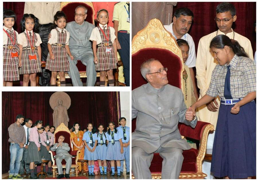 Indian President Pranab Mukherjee Celebrated Raksha Bandhan with Kids on Saturday at Rashtrapati Bhavan President of India,Pranab Mukherjee,Pranab Mukherjee rakhi,Raksha Bandhan