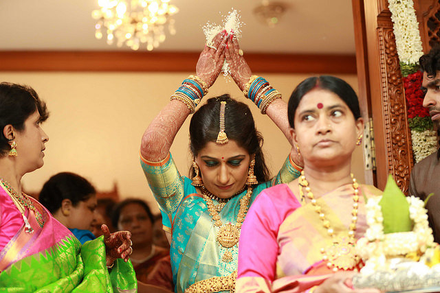 Shivaraj Kumar daughter Nirupama-Dileep's Wedding Pictures - Photos ...