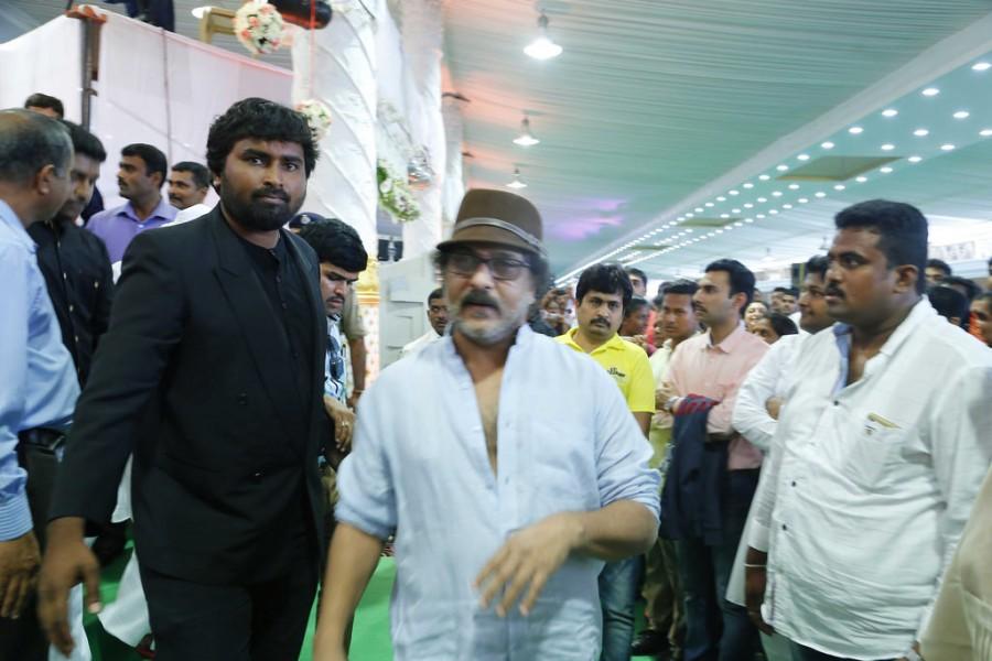 Photos of Sudeep, Upendra, Ganesh, Ravichandran at Shivaraj Kumar daughter Nirupama-Dileep's Wedding. Sudeep,Upendra,Ganesh,Ravichandran,Shivaraj Kumar daughter Nirupama-Dileep's Wedding,Shivaraj Kumar daughter Nirupama Wedding,Nirupama Wedding,Nirupama marriage