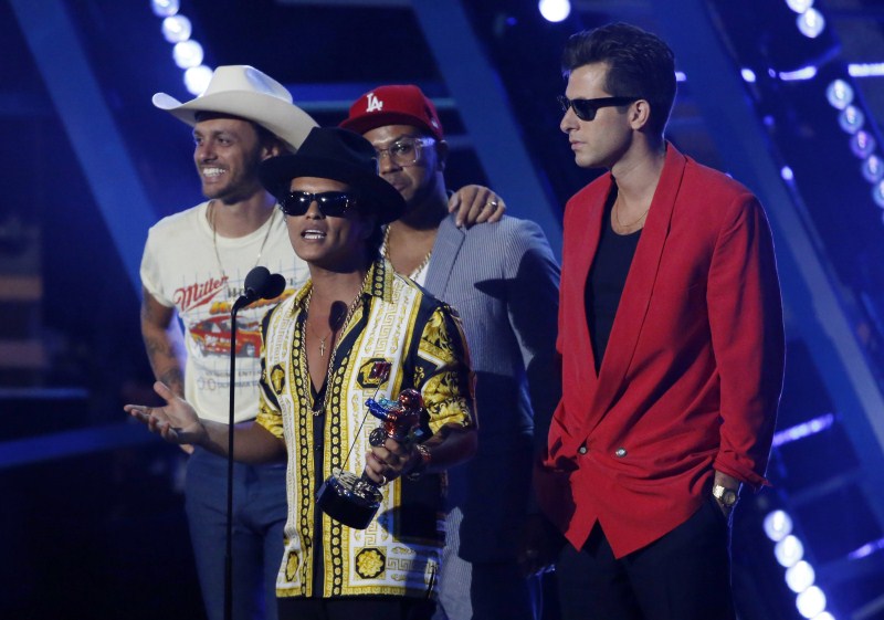 Highlights from the 2015 MTV Video Music Awards in Los Angeles, California. MTV Video Music Awards 2015,MTV Music Awards 2015,MTV Video Music Awards,MTV Music Awards,Los Angeles,California