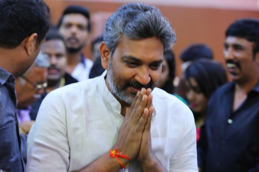 Telugu Director Rajamouli at Shivarajkumar daughter Nirupama-Dileep Wedding reception. Rajamouli,Rajamouli at Shivarajkumar daughter Nirupama-Dileep Wedding reception,Shivarajkumar daughter Nirupama-Dileep Wedding reception,Nirupama-Dileep Wedding reception,Shivarajkumar daughter Nirupama-Dileep Wedding reception pics,Shivarajkumar daughter