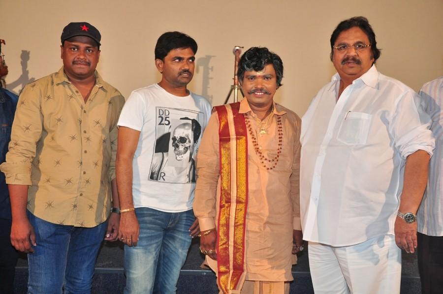 Telugu Actor Sampoornesh Babu's Kobbari Matta First Look. Sampoornesh Babu,Kobbari Matta First Look,Kobbari Matta,Kobbari Matta poster,actor Sampoornesh Babu,Sampoornesh Babu new movie,Kobbari Matta movie stills,Kobbari Matta movie pics,Kobbari Matta movie images,Kobbari Matta movie photos,Kobbari Matta movie pi