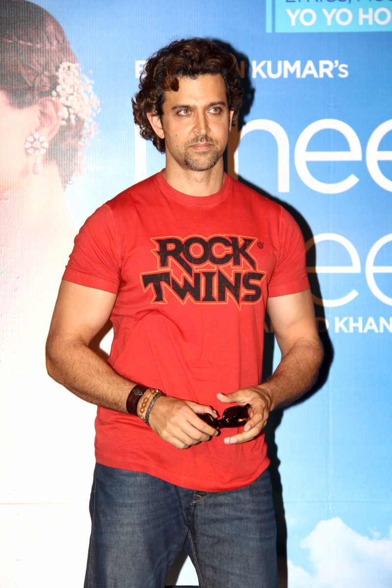 Bollywood Actor Hrithik Roshan and Actress Sonam Kapoor launch Dheere Dheere Se Song Hrithik Roshan,Sonam Kapoor,Dheere Dheere Se Song,Dheere Dheere Se,Hrithik Roshan launch Dheere Dheere Se Song,Sonam Kapoor launch Dheere Dheere Se Song