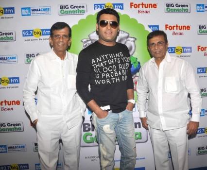 Bollywood Actor Kapil Sharma and Abbas Mustan Promote Kis Kisko Pyaar Karu At 92.7 Big Fm.