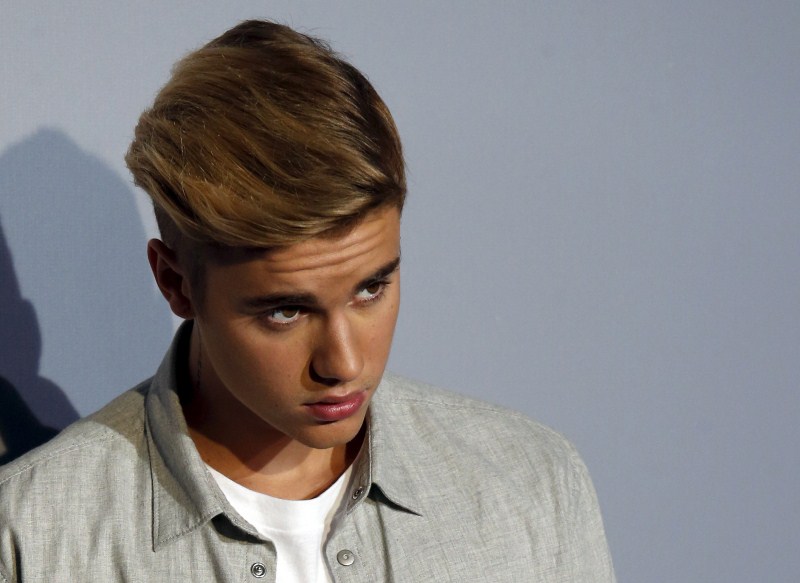 Here are some Justin Bieber's Hair Hairstyles Pictures. Justin Bieber,singer Justin Bieber,Justin Bieber Hair Hairstyles,Justin Bieber new Hair Hairstyles,Hair Hairstyles,celebs Hair Hairstyles,different type of Hair Hairstyles