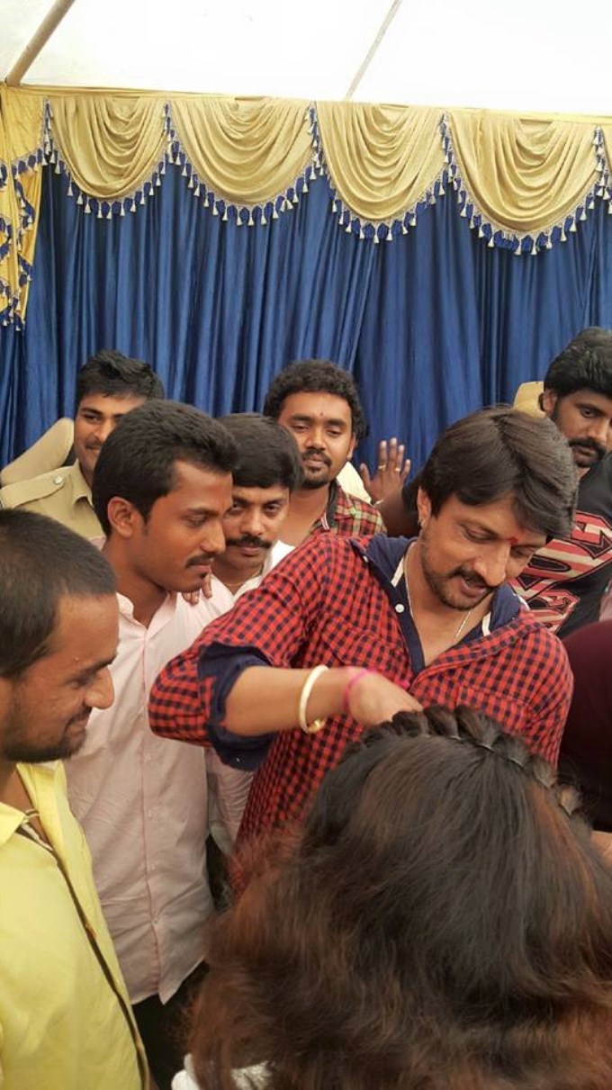 Photos of Kichcha Sudeep 42nd Birthday Celebrations. Sudeep,Kichcha Sudeep,Sudeep 42nd Birthday Celebrations,Sudeep Birthday Celebrations,happy birthday Sudeep,Sudeep birthday,Sudeep Birthday Celebrations pics,Sudeep Birthday Celebrations images,Sudeep Birthday Celebrations photos,Sudeep Birthday Celebratio