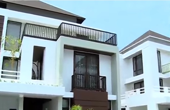 Cricket legend Sachin Tendulkar bought a new premium luxury villa of Prime Meridian Bluewaters in Panangad in Kerala Sachin tendulkar,sachin tendulkar villa,sachin tendulkar villa in kerala,sachin tendulkar house in kerala,sachin tendulkar panangad villa