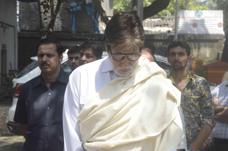 Bollywood music composer-director Aadesh Shrivastava passed away in Mumbai on Saturday. Aadesh Shrivastava,Aadesh Shrivastava funeral,celebs at Aadesh Shrivastava,celebs at Aadesh Shrivastava funeral