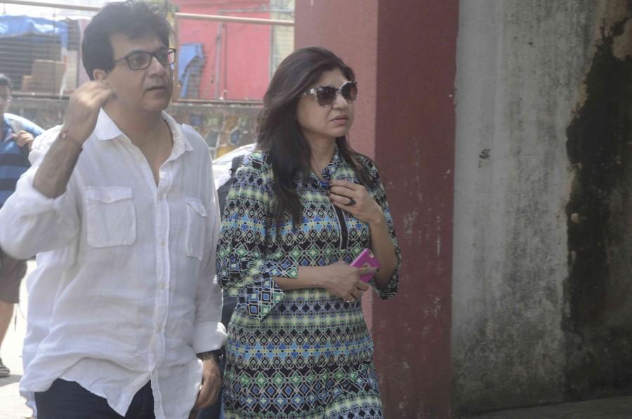 Bollywood music composer-director Aadesh Shrivastava passed away in Mumbai on Saturday. Aadesh Shrivastava,Aadesh Shrivastava funeral,celebs at Aadesh Shrivastava,celebs at Aadesh Shrivastava funeral