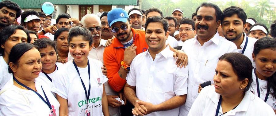 'Premam' fame Sai Pallavi and cricketer Sreesanth took part in the walkathon programme at Durbar Hall ground in Kochi on 6 September. Sai pallavi,canserve,sai pallavi latest,sreesanth,canserve walkathon