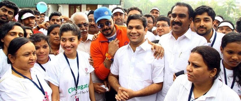 'Premam' fame Sai Pallavi and cricketer Sreesanth took part in the walkathon programme at Durbar Hall ground in Kochi on 6 September.