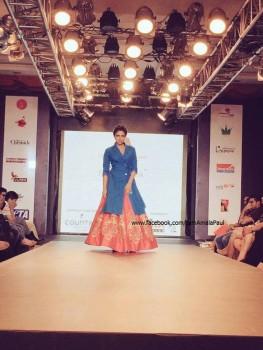 Amala Paul Walks ?Mysore Fashion Week? Ramp.