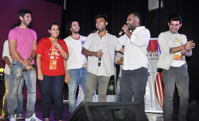 Photos of Bollywood Movie Pyar Ka Punchnama 2 Promotion at Sophia Collage. Pyar Ka Punchnama 2,Pyar Ka Punchnama 2 Movie Promotion,Pyar Ka Punchnama 2 Movie Promotion at Sophia Collage,bollywood movie Pyar Ka Punchnama 2