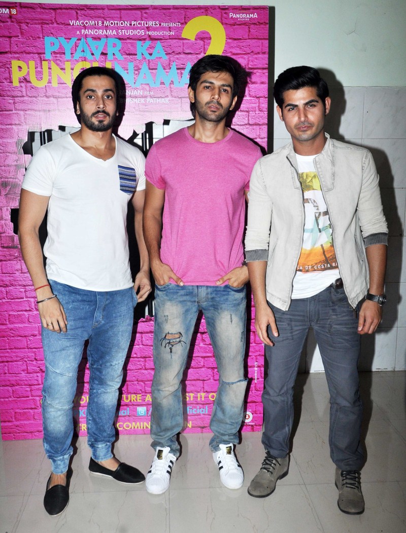 Photos of Bollywood Movie Pyar Ka Punchnama 2 Promotion at Sophia Collage. Pyar Ka Punchnama 2,Pyar Ka Punchnama 2 Movie Promotion,Pyar Ka Punchnama 2 Movie Promotion at Sophia Collage,bollywood movie Pyar Ka Punchnama 2