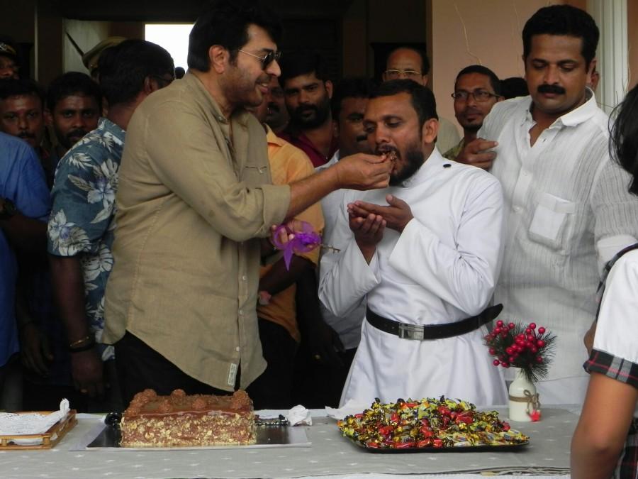 Mammootty celebrates his 64th birthday on Monday, 7 September 2015. Mammootty birthday celebrations,mammookka birthday,mammootty birthday,mammootty 64th birthday