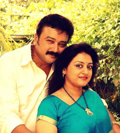 Celebrity couple Jayaram and Parvathy celebrate their 23rd wedding anniversary on 7 September. Jayaram parvathy,jayaram parvathy photos,jayaram parvathy wedding anniversary,jayaram family photos,jayaram parvathy wedding photos