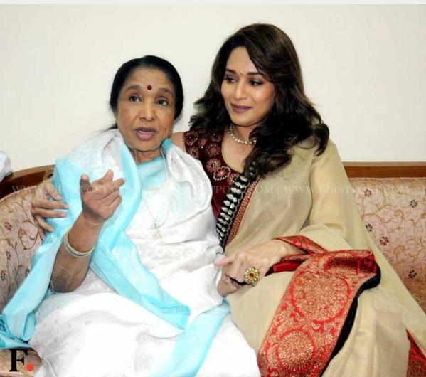 Asha Bhosle, often referred Ashaji celebrates her 82nd birthday on Tuesday, 8 September 2015. Asha Bhosle,Asha Bhosle singer,happy birthday Asha Bhosle,Asha Bhosle with celebs,Asha Bhosle photos,Asha Bhosle shows,Lata Mangeshkar,asha bhosle lata mangeshkar