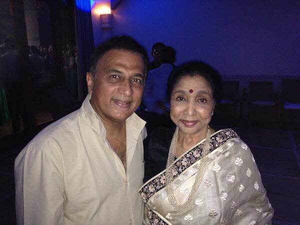 Asha Bhosle, often referred Ashaji celebrates her 82nd birthday on Tuesday, 8 September 2015. Asha Bhosle,Asha Bhosle singer,happy birthday Asha Bhosle,Asha Bhosle with celebs,Asha Bhosle photos,Asha Bhosle shows,Lata Mangeshkar,asha bhosle lata mangeshkar