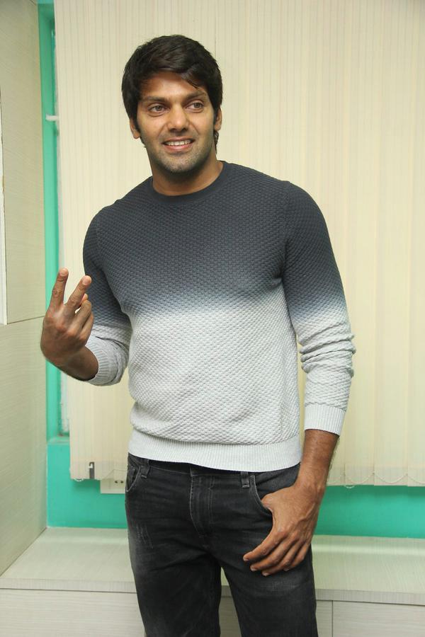 South Indian Actor Arya, Deepa Sannidhi and Krishna at Yatchan Team Interview. Arya,Deepa Sannidhi,Krishna,Yatchan Team Interview,Yatchan press meet,Yatchan,tamil movie Yatchan,Yatchan Team Interview pics,Yatchan Team Interview images,Yatchan Team Interview photos,Yatchan Team Interview stills,Yatchan Team Interview pictures,Kreshna